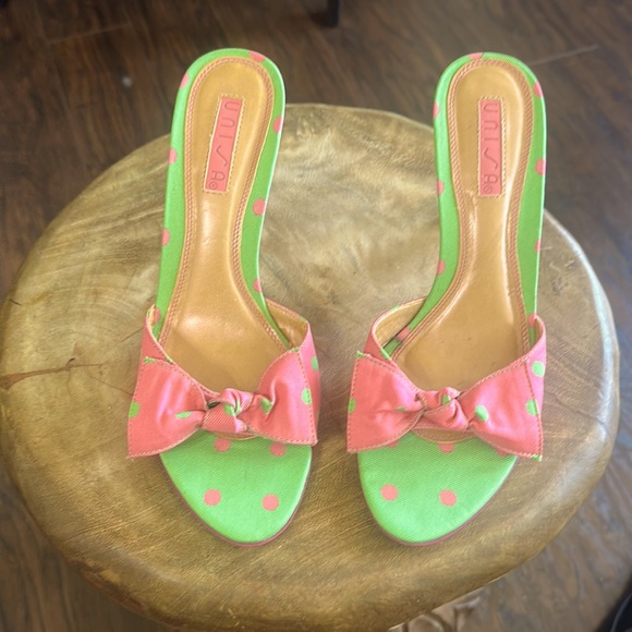 Polka Dot Kitten Heels - Picture 1 of 6